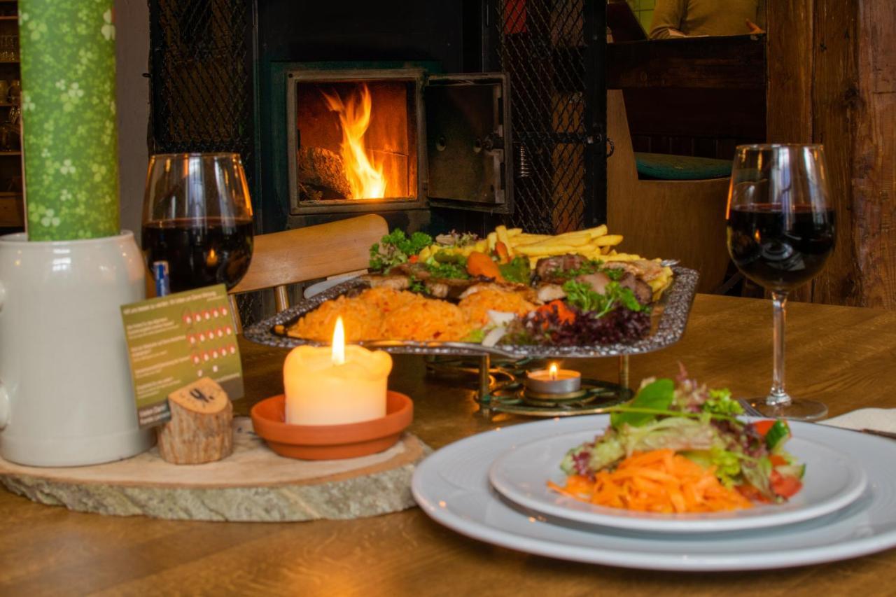 Gasthaus & Hotel Drei Lilien Werbach Εξωτερικό φωτογραφία