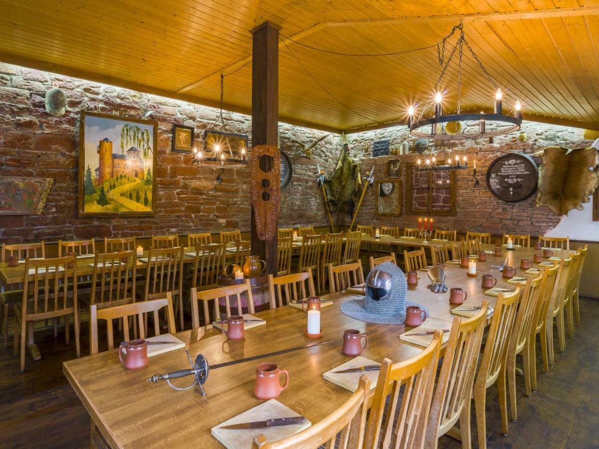 Gasthaus & Hotel Drei Lilien Werbach Εξωτερικό φωτογραφία