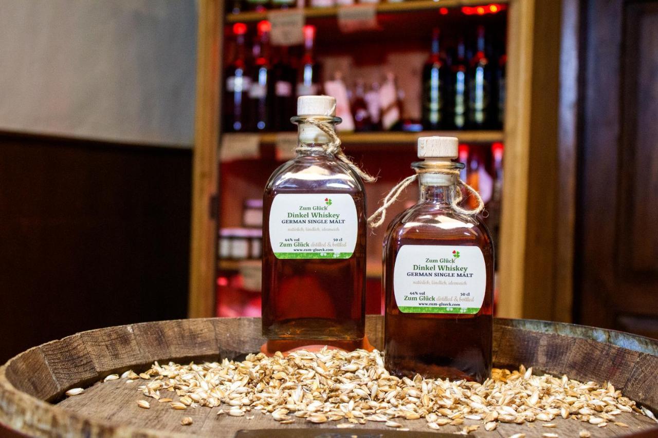 Gasthaus & Hotel Drei Lilien Werbach Εξωτερικό φωτογραφία